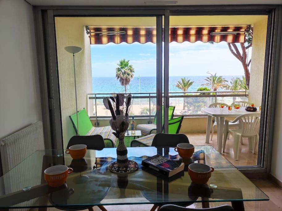 Cnossos Yourhosthelper Cannes Esterno foto