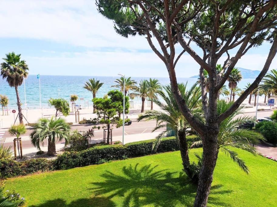 Cnossos Yourhosthelper Cannes Esterno foto